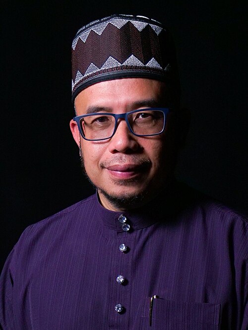 Prof. Madya Dato’ Arif Perkasa Dr. Mohd Asri Zainul Abidin