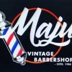 Logo Kedai Gunting Rambut Maju