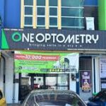 Logo Kedai Cermin Mata One Optometry