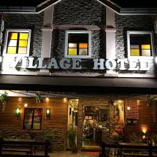 VILLAGE HOTEL BALING