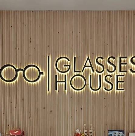 GLASSES HOUSE PUTRAJAYA@ CONEZION IOI RESORT CITY