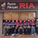 Logo Restoran Ayam Penyet Ria Labuan