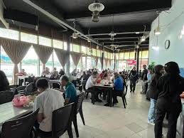 Umai Cafe Restaurant Kompleks Sukan Air ·