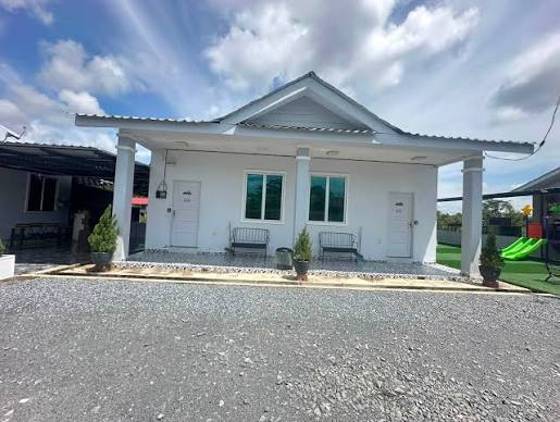 Chombe Homestay Padang Besar