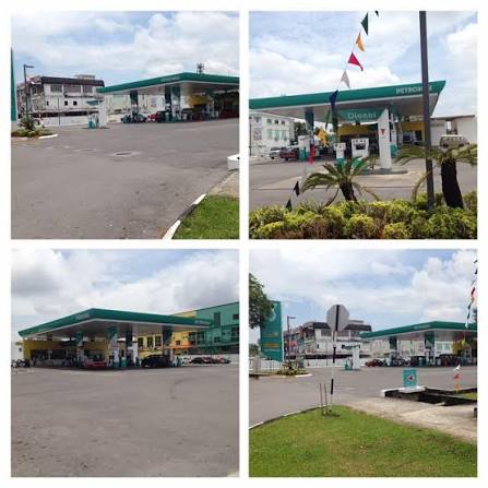 PETRONAS JLN Astana Petrol Station Kuching, Sarawak