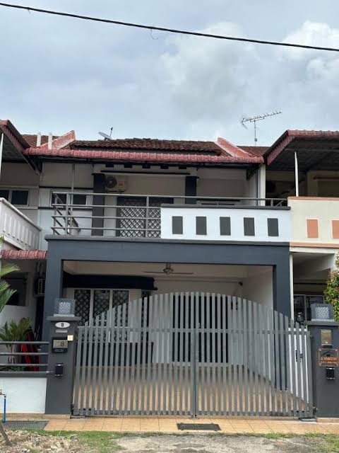 HOMESTAY BAHAU
