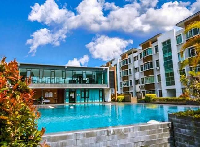 FamilyHomestay Homestay Cybercity Apartment