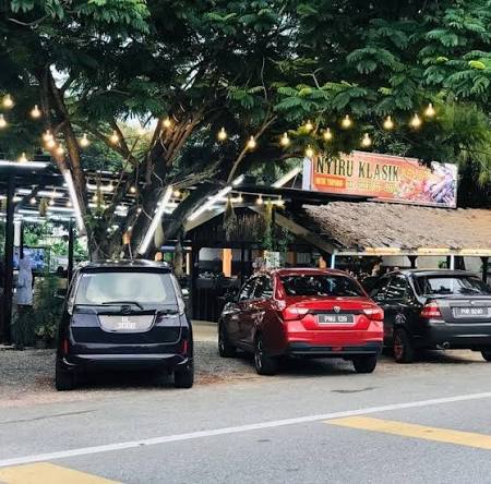 Restoran Nyiru Klasik Ikan Bakar