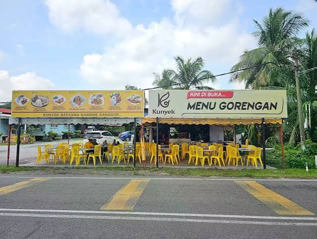 Restoran Kunyek2 Jalan Kebun Shah Alam, Selangor ·